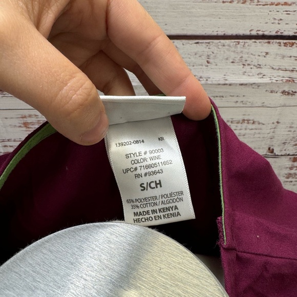 Scrubstar "Wine" Size Small Top - Picture 2 of 3